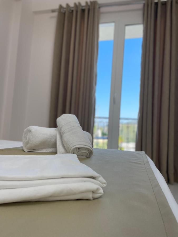 Hotel Golden Hill Ksamil Exterior foto